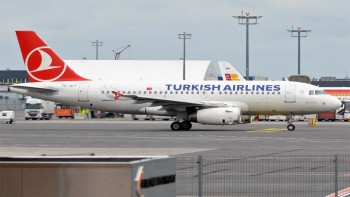 Turkish Airlines extends int'l flight suspension, halts domestic operations