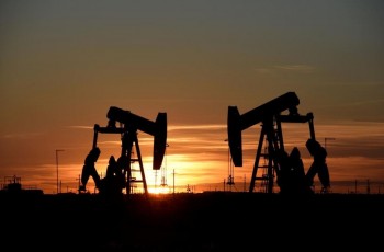 US oil prices drop below zero for the very first time in history