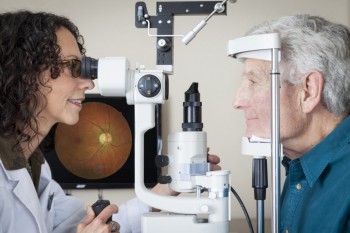 Age-related macular degeneration: Study finds surprising culprit
