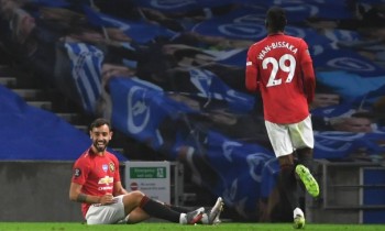 Fernandes double steers Man United to 3-0 get at Brighton