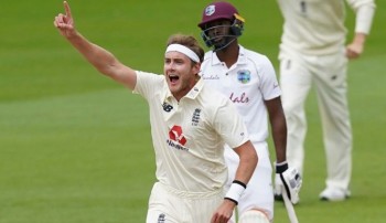 Broad strikes as England eye 2nd Test win