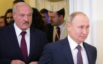 Putin 'pledges support' for Belarus president