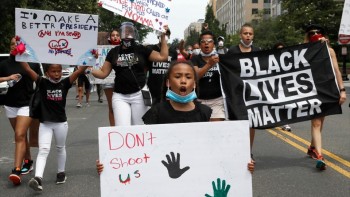 Anti-racism protesters bring Washington to a standstill