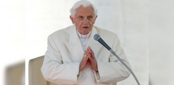 Benedict XVI becomes oldest pope in history