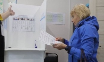 Russia polls test Kremlin party's hold on power