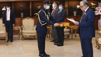 Envoys of Sweden, Spain, Norway present credentials to President