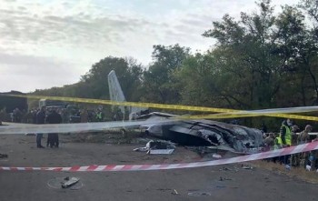 Ukraine plane crash survivor dies as toll climbs to 26