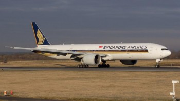 SIA turns two B777-300ERs into short-term freighters