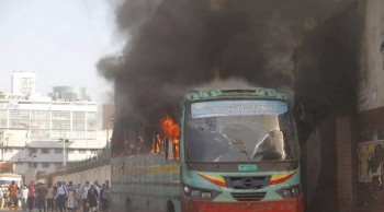 One confess, 2 remanded for torching bus at Paltan