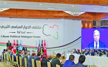 Libya's rivals meet to  discuss transitional govt