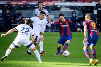 Messi, Barcelona remember Maradona found in winning style
