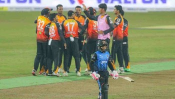 Batting nightmare views Dhaka crash to third direct defeat