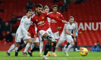 United thrash Leeds 6-2 to move up to third