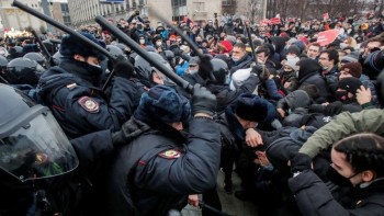 Russia braces for best and newest Navalny protests