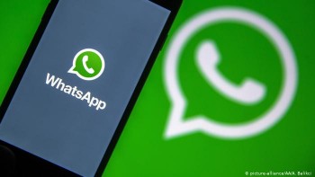 WhatsApp to go ahead with privacy revise despite backlash
