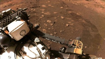 Mars rover Perseverance applies to a ‘spin’