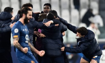 10-man Porto stun Juve to reach Champions League last eight