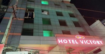 Dhaka's Victory Hotel explosion injures 3
