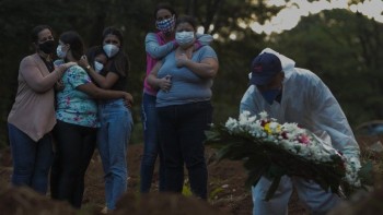 Brazil daily Covid deaths leading 4,000 for first-time