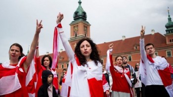 Hundreds sign up for global Belarus solidarity protests