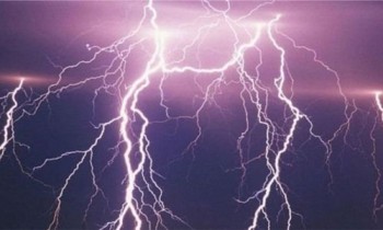 21 killed in lightning strikes per day
