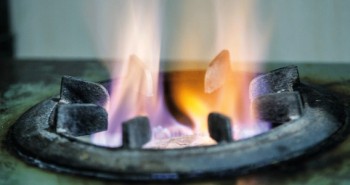 Gas supply in a few city areas to stay suspended Tuesday