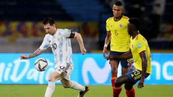 Colombia score in added time to grab 2-2 draw with Argentina