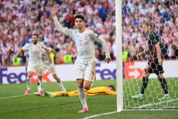 Spain prevail in extra-time epic with Croatia to reach Euro 2020 last eight