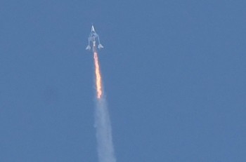 Virgin Galactic restarting space tickets from $450,000