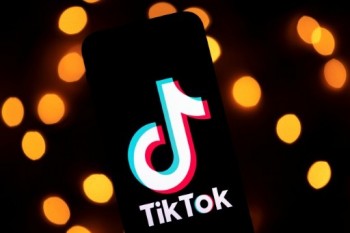 TikTok to offer in-app shopping with Shopify