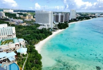 Guam halts vacation-and-vax tours as virus cases rise