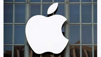 Apple takes app payment hit in Epic court fight