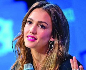 Jessica Alba talks about experiencing sexism early in acting career