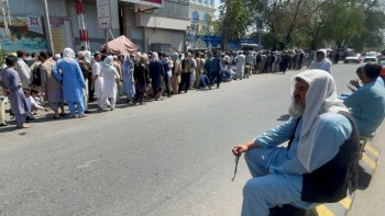 Taliban expand economic team