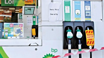 Panic buying leaves 90pc fuel pumps dry in major British cities