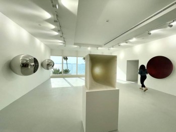 Burj Al Arab ventures into art with Anish Kapoor show