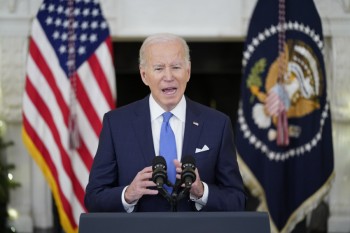 Biden says it is Americans' patriotic duty to get vaccinated