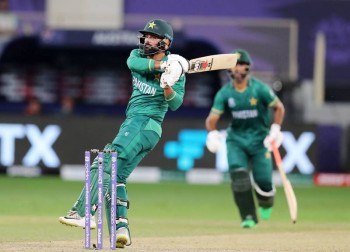Pakistan's Mohammad Hafeez retires from all forms of international cricket