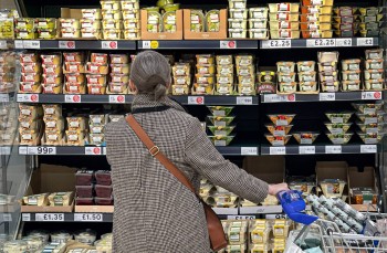 UK inflation rises to highest level in three decades