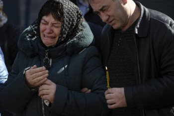 Over 900 civilians found dead around Kyiv; Russia threatens new attacks