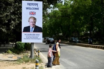 British PM Johnson arrives in India for hard sell on anti-Russia action