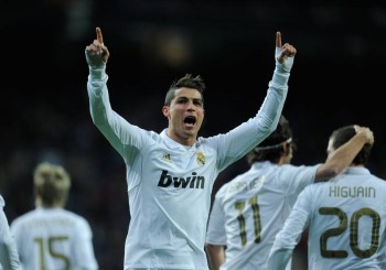 Cristiano Ronaldo asks to leave Manchester United - reports