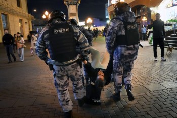 Putin's call-up fuels Russians' anger, protests and violence