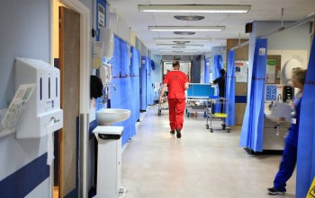 Covid-19 infections continue to rise in the UK