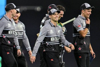 Devon Conway powers New Zealand to emphatic win over Australia in T20 World Cup opener