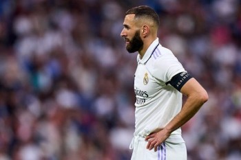 Benzema 'Tells' Real Madrid His Decision
