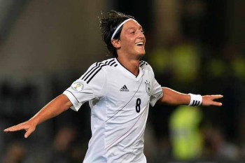 Former Real Madrid and Arsenal star Mesut Ozil retires from football