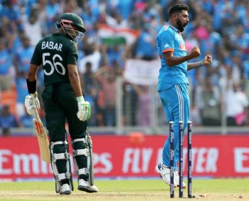 Jasprit Bumrah and spin do the trick as India hand Pakistan another World Cup beating