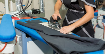 Laundry Iron: Mastering Clothes Ironing and Optimizing Ironing Techniques