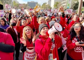 Los Angeles schools to close as district workers plan strike